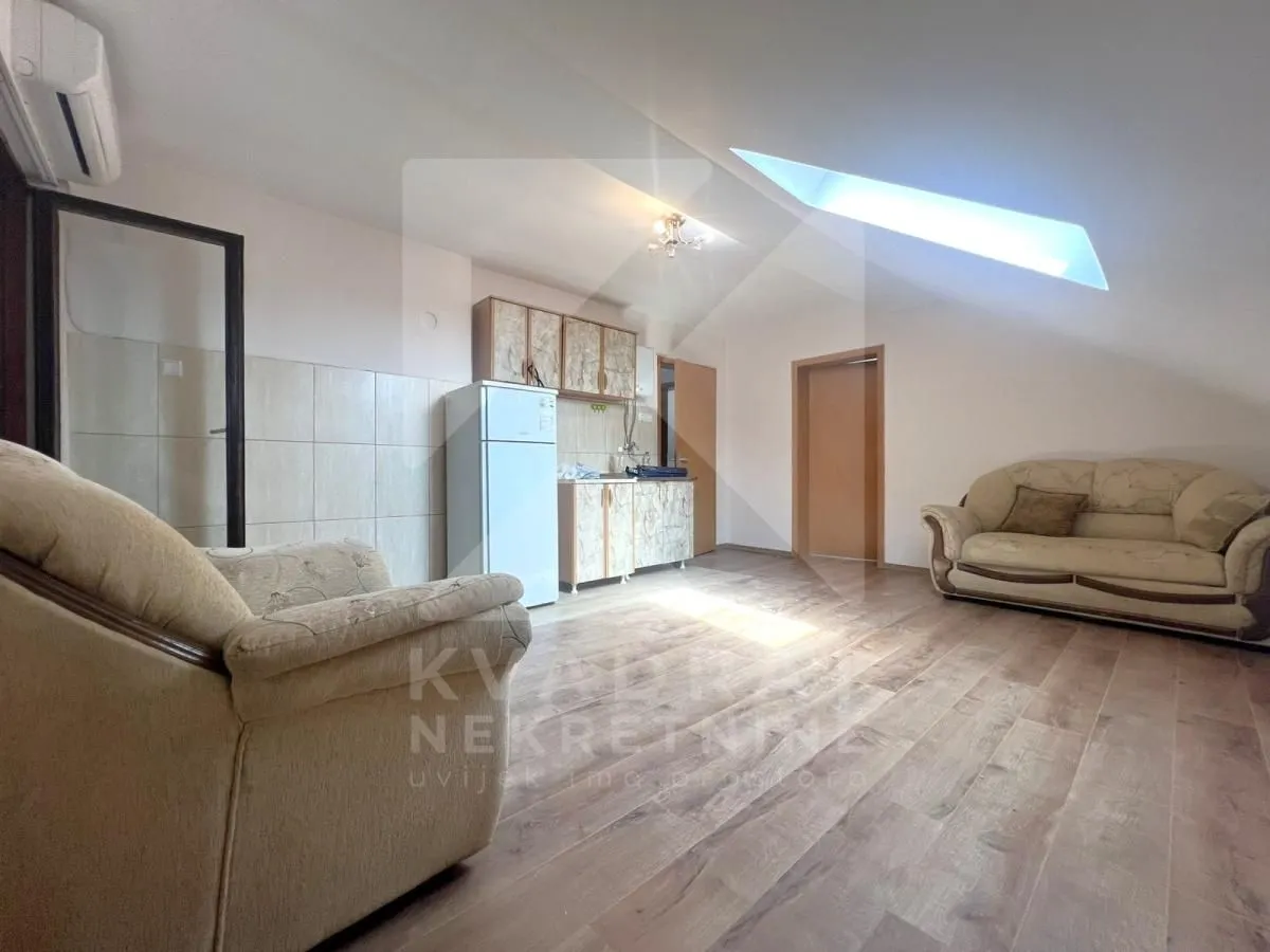 Rent, two bedroom apartment, 93m², Stari Aerodrom, Podgorica