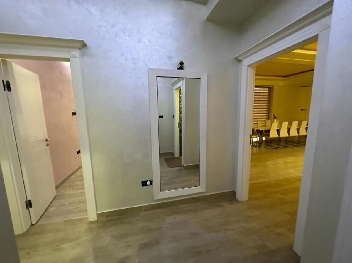 Prodaja, dvosoban stan, 162m², Budva, Crna Gora