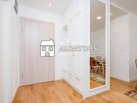 Izdavanje, jednosoban stan, 55m², Centar, Bar - image 4