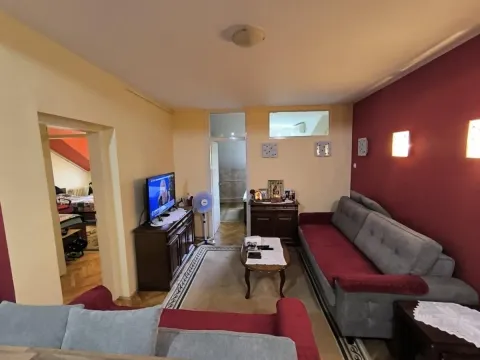 Sale, two bedroom apartment, 63m², Rotkvarija, Novi Sad Sve Podlokacije