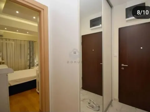 Izdavanje, jednosoban stan, 52m², Pobrežje, Podgorica - image 4