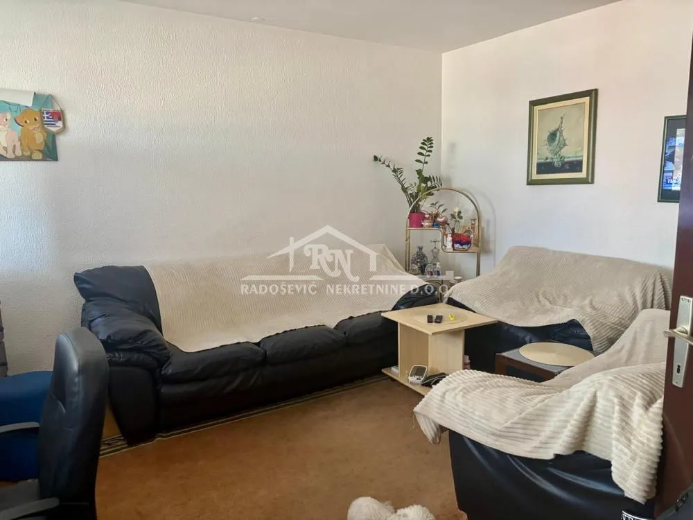 Sale, four bedroom apartment, 106m², Vidikovački venac, Rakovica