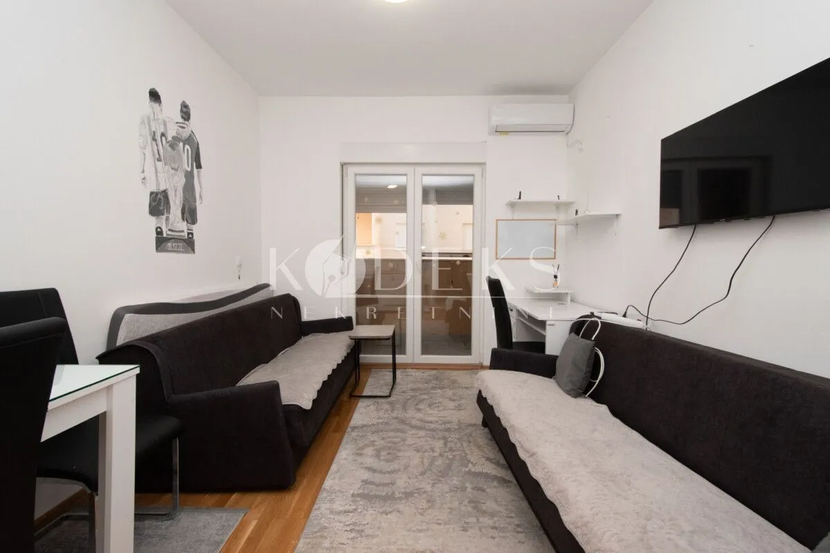 Rent, studio apartment, 26m², Tuški Put, Podgorica