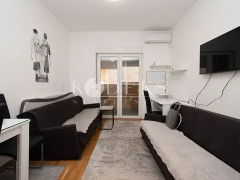 Rent, studio apartment, 26m², Tuški Put, Podgorica - image 2