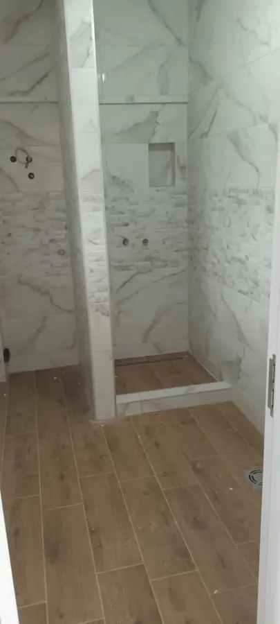 Rent, office space, 1200m², Zemun Ugrinovci, Zemun Sve Podlokacije