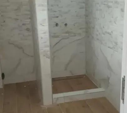 Izdavanje, poslovni prostor, 1200m², Zemun Ugrinovci, Zemun Sve Podlokacije - image 17