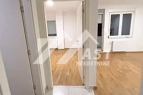 Izdavanje, dvosoban stan, 45m², Rotkvarija, Novi Sad Sve Podlokacije - image 5