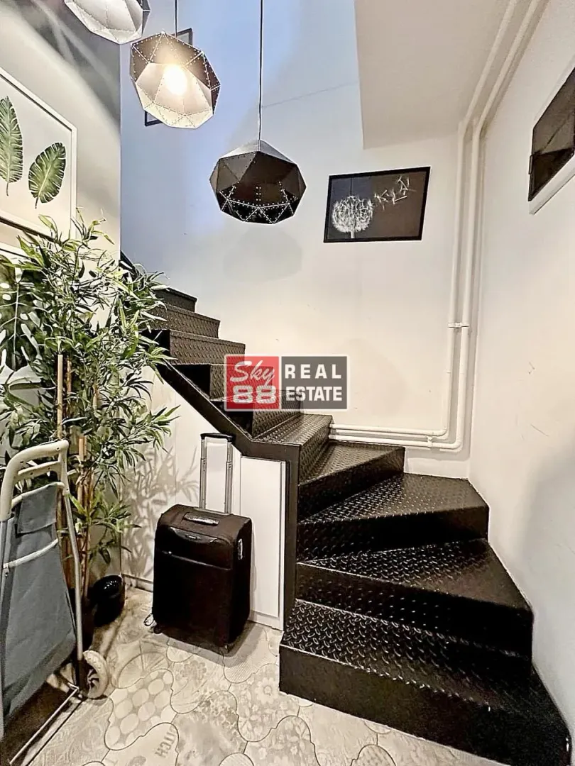 Sale, apartment, 172m², Stari Grad, Beograd