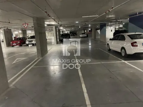 Izdavanje, parking/garaža, 12m², Beograd Na Vodi, Beograd - image 14