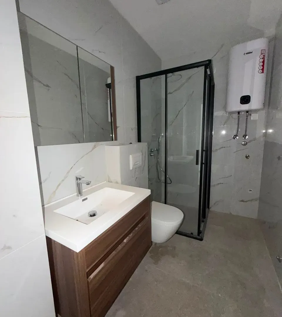 Prodaja, jednosoban stan, 53m², Centar, Budva