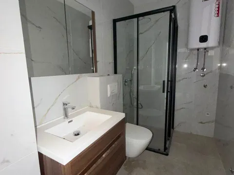 Prodaja, jednosoban stan, 53m², Centar, Budva - image 7