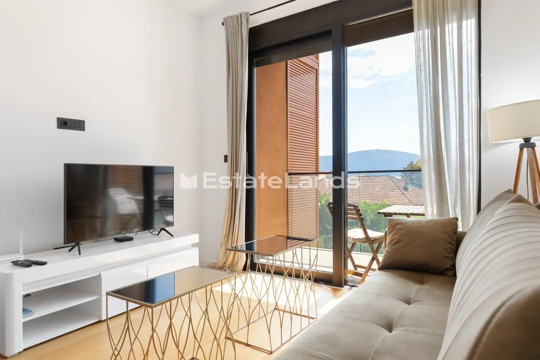 Rent, one bedroom apartment, 45m², Donja Lastva, Tivat
