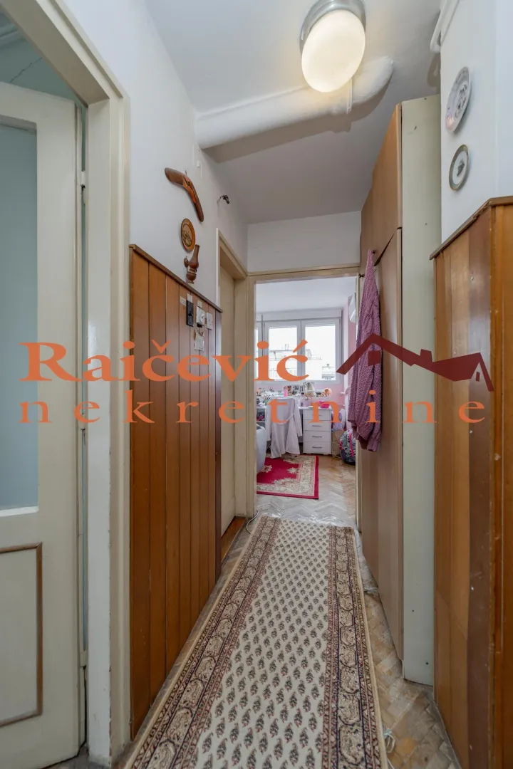 Prodaja, trosoban stan, 67m², Novi Beograd Sve Podlokacije, Beograd