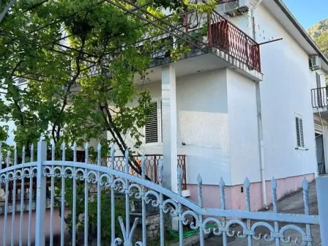 Sale, house, 269m², Sutomore, Bar - image 10