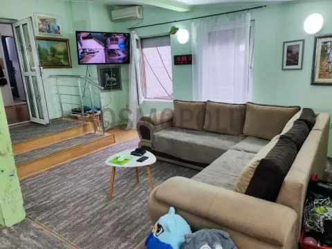 Prodaja, kuća, 205m², Centar, Pančevo - image 13
