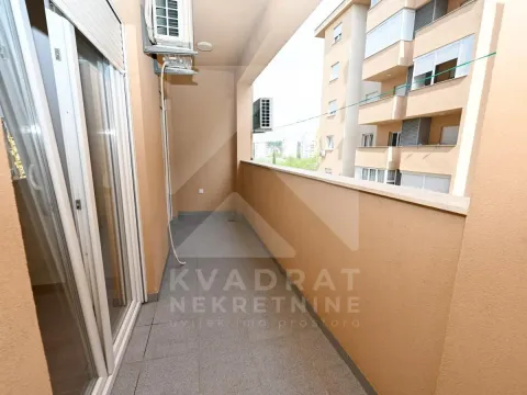Rent, two bedroom apartment, 67m², Tuški Put, Podgorica - image 13