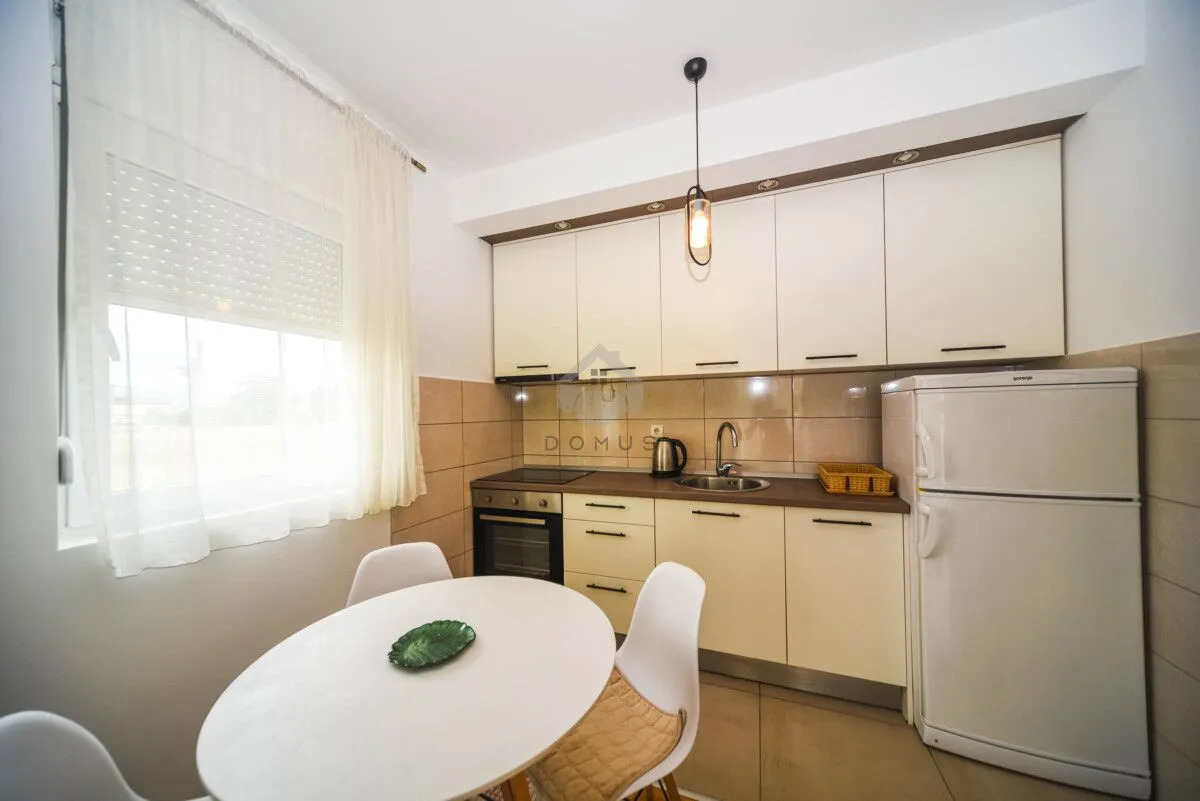 Izdavanje, jednosoban stan, 40m², Zabjelo, Podgorica