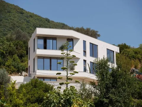 Prodaja, kuća, 312m², Centar, Tivat - image 7