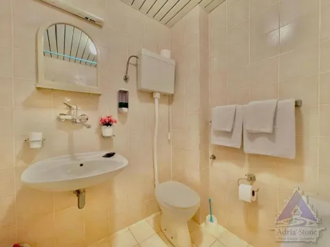 Sale, hospitality venue, 1300m², Budva, Crna Gora - image 20