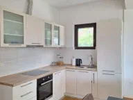 Rent, two bedroom apartment, 80m², Seljanovo, Tivat - image 2