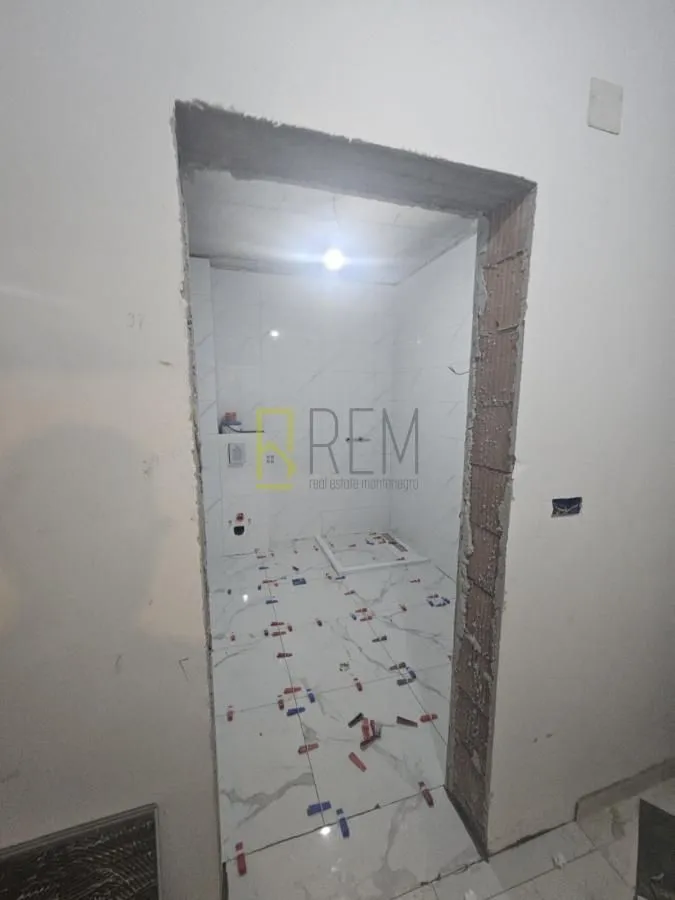 Prodaja, jednosoban stan, 46m², Đenovići, Herceg Novi