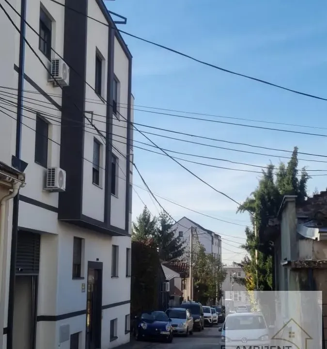 Prodaja, poslovni prostor, 78m², Denkova Basta, Zvezdara Sve Podlokacije