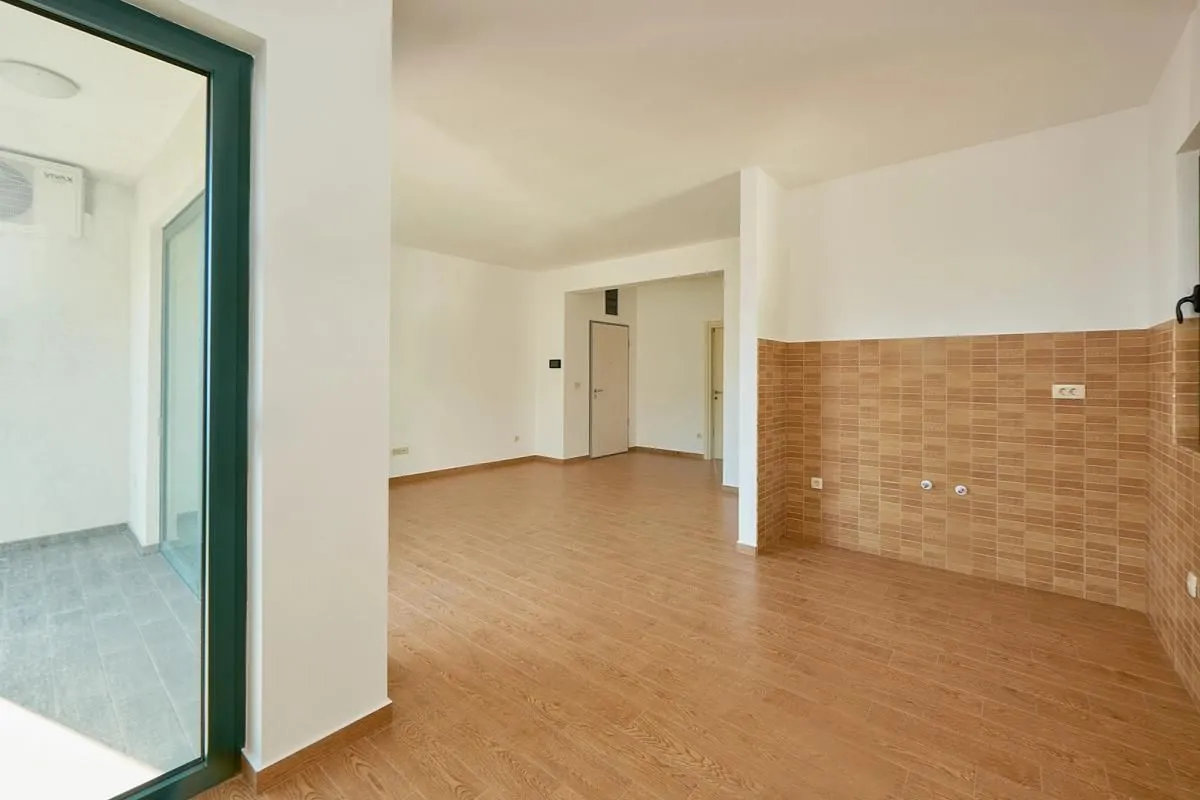 Sale, two bedroom apartment, 63m², Bečići, Budva