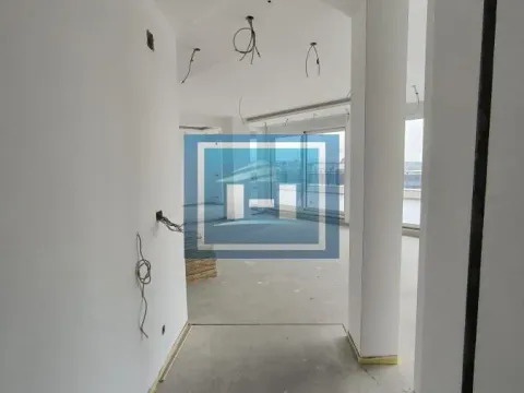 Prodaja, stan, 500m², Centar, Ćuprija - image 16