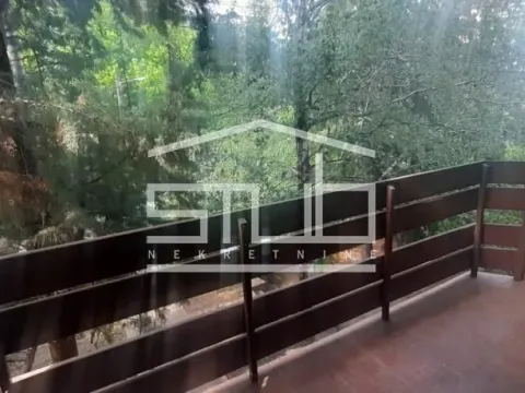 Rent, four bedroom apartment, 360m², Zvezdin Stadion, Beograd - image 12