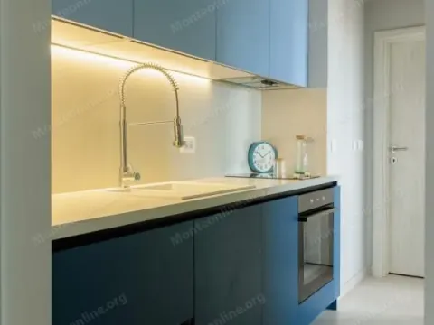 Prodaja, jednosoban stan, 45m², Tivat, Crna Gora - image 10