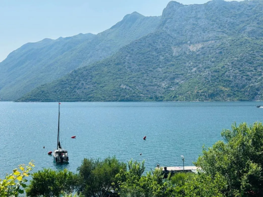 Sale, one bedroom apartment, 46m², Risan, Kotor