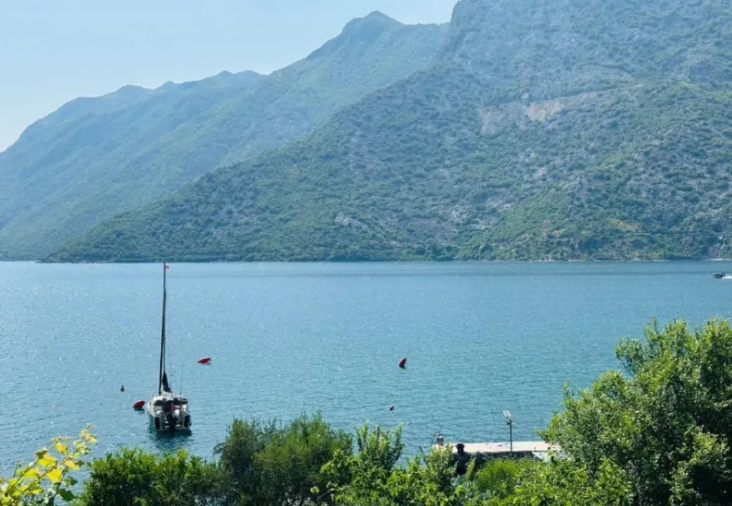 Sale, one bedroom apartment, 46m², Risan, Kotor