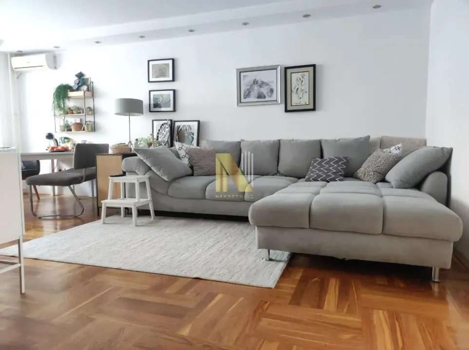 Prodaja, trosoban stan, 75m², Grbavica, Novi Sad Sve Podlokacije