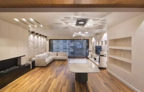Prodaja, trosoban stan, 313m², Centar, Budva - image 2