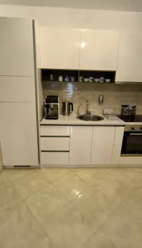 Sale, one bedroom apartment, 80m², Bečići, Budva - image 2