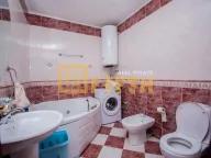 Izdavanje, dvosoban stan, 100m², Centar, Podgorica - image 12