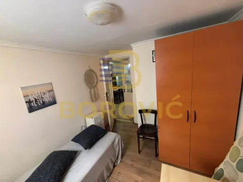 Rent, three bedroom apartment, 54m², Karaburma, Palilula Sve Podlokacije - image 5