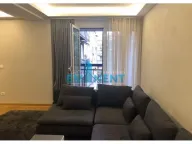 Izdavanje, trosoban stan, 70m², Kalenić Pijaca, Vračar Sve Podlokacije - image 2