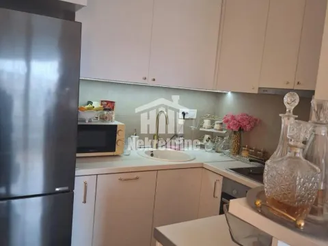 Sale, two bedroom apartment, 75m², Dušanovac, Voždovac Sve Podlokacije - image 12