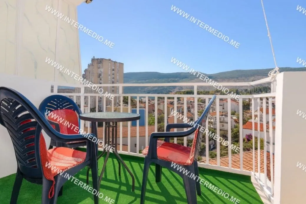 Prodaja, jednosoban stan, 64m², Igalo, Herceg Novi