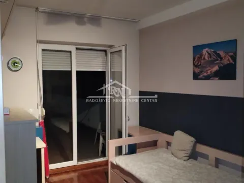 Prodaja, trosoban stan, 79m², Đeram Pijaca, Beograd - image 11