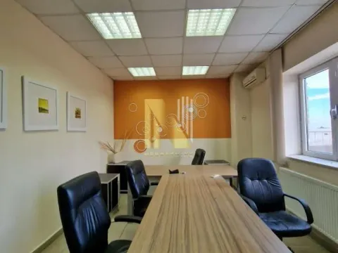 Rent, office space, 1200m², Čenej, Novi Sad Sve Podlokacije - image 11