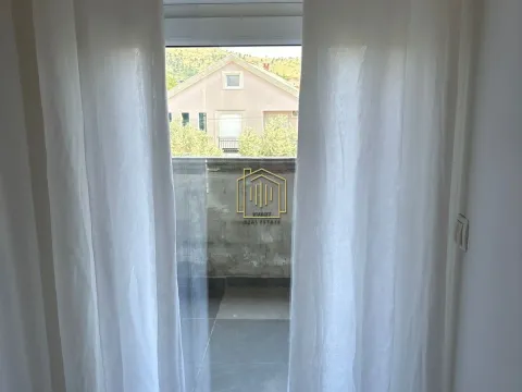 Rent, two bedroom apartment, 70m², Donja Gorica, Podgorica - image 8