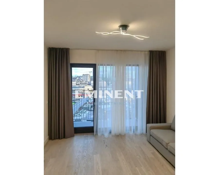 Izdavanje, dvosoban stan, 54m², Savski Venac, Beograd