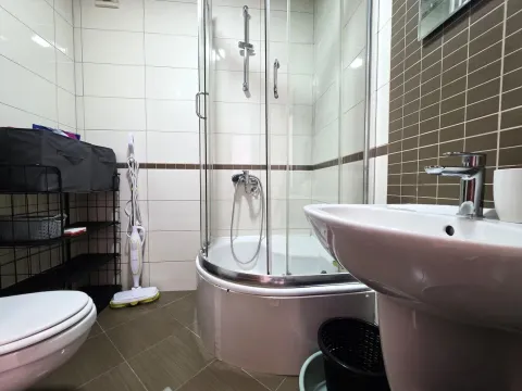 Izdavanje, stan, 53m², City Kvart, Podgorica - image 12