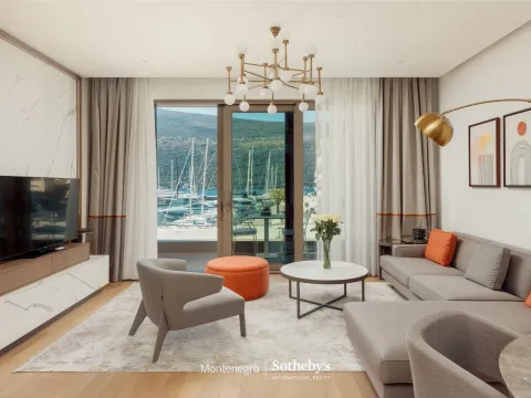 Prodaja, jednosoban stan, 82m², Portonovi, Herceg Novi - image 2