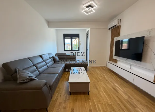 Rent, two bedroom apartment, 58m², Stari Aerodrom, Podgorica