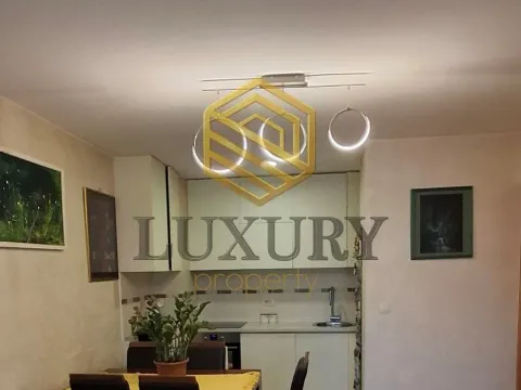 Prodaja, jednosoban stan, 67m², Stari Aerodrom, Podgorica - image 6