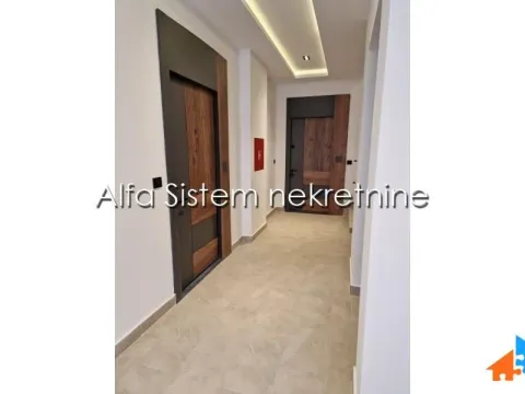Rent, four bedroom apartment, 144m², Voždovac Sve Podlokacije, Beograd - image 12