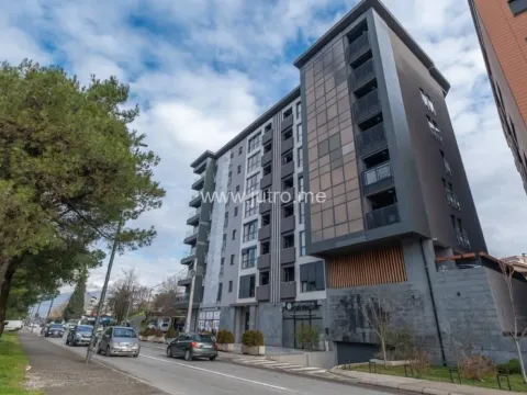 Izdavanje, dvosoban stan, 75m², Podgorica, Crna Gora - image 9